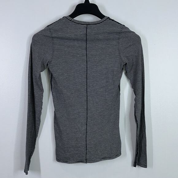 Lululemon Circadian long sleeve casual top size 2 - Picture 4 of 5